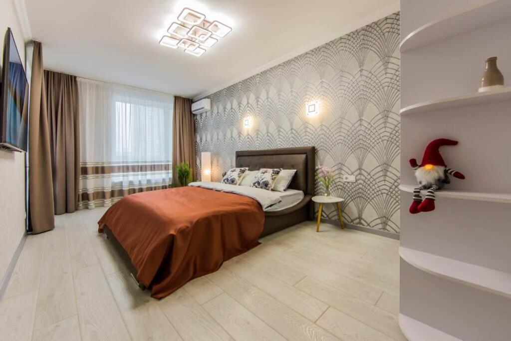 Новые Светлые Апартаменты Метро Славутич Kiev Extérieur photo