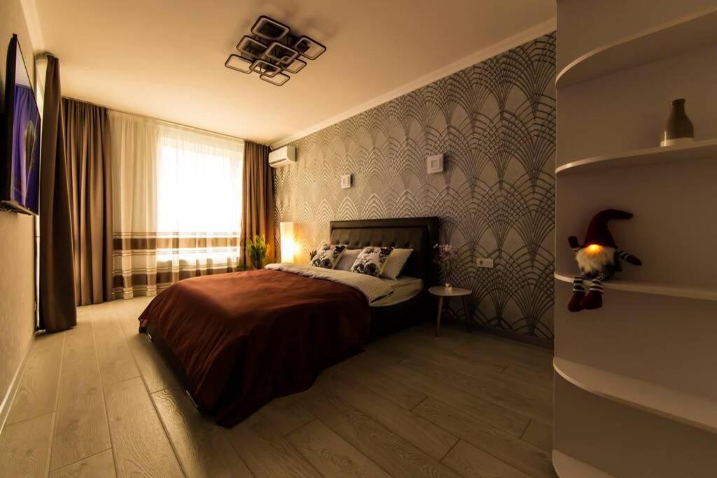 Новые Светлые Апартаменты Метро Славутич Kiev Extérieur photo